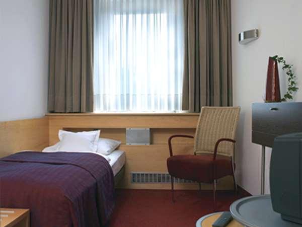 Elaya Hotel Hannover City Room photo